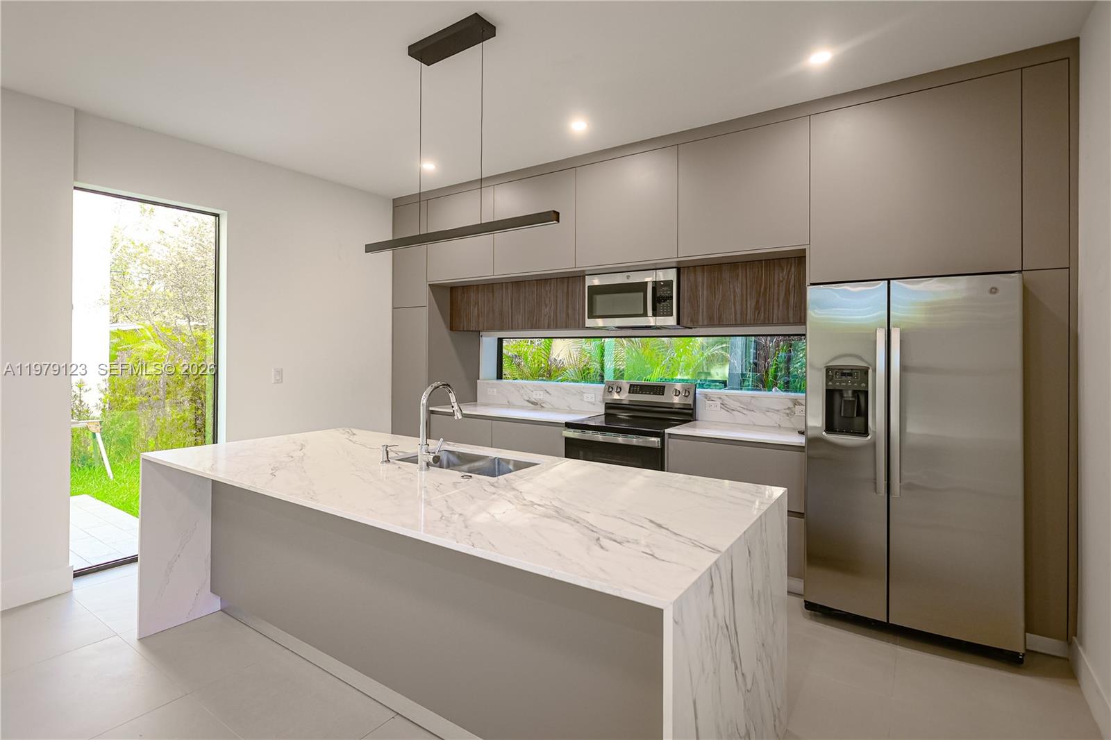 BUENA VISTA GDNS EXTN - Residential