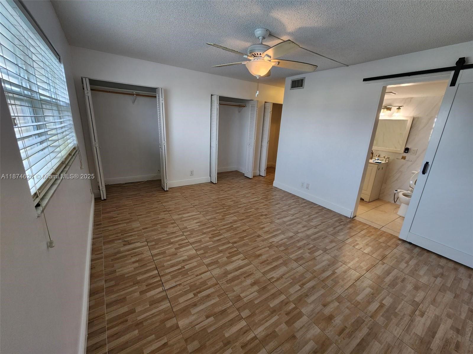 MEADOWBROOK LAKES CONDO - Residential