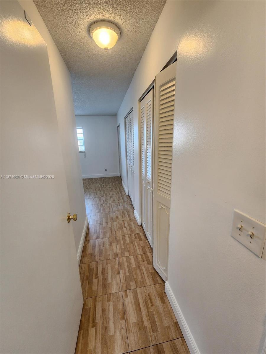 MEADOWBROOK LAKES CONDO - Residential