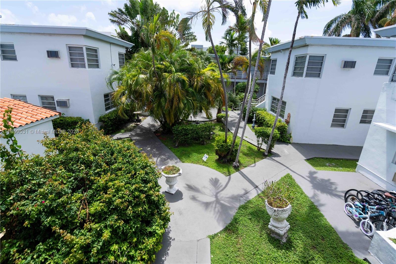 *MOVE IN SPECIAL FOR QUALIFIED APPLICANTS!*Move-in NOW with just 2 months!*Experience the charm of residing in this cozy top-floor living space, mere moments from a stunning beach and a sprawling 36-acre oceanfront park. This dwelling boasts a recently renovated kitchenette with granite countertop and ample storage, an updated bathroom, and tiled flooring throughout. The generously sized windows flood the interior with natural light, offering tranquil garden vistas. The courtyard building offers convenient amenities including on-site laundry facilities, secure entry, and ample parking in the adjacent public lot. ** ELECTRIC INCLUDED IN RENT** Water billed accordingly. Pets are welcome!Check out the VIRTUAL TOUR!