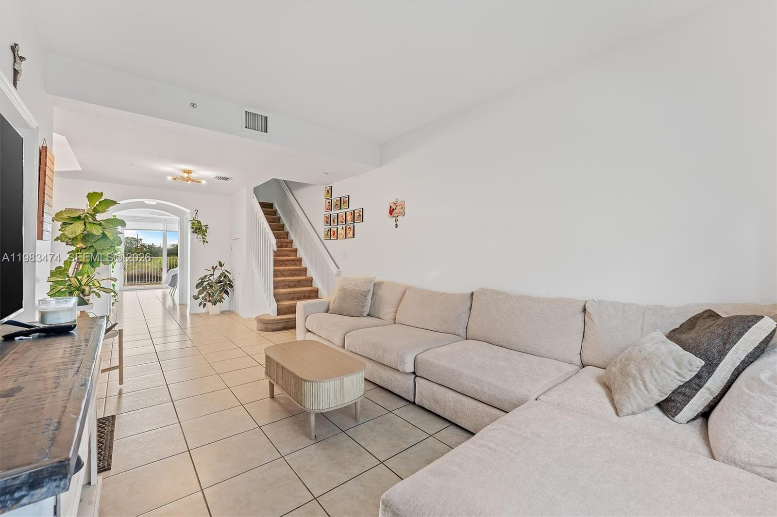 PEMBROKE CAY CONDO - Residential