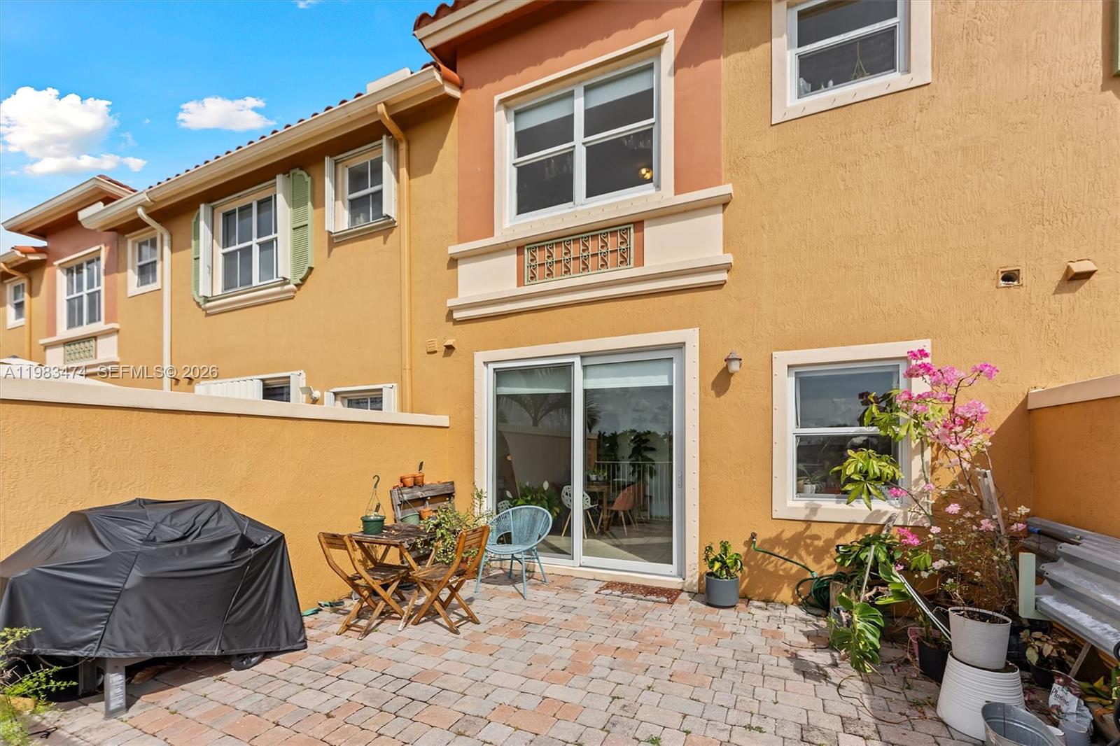 PEMBROKE CAY CONDO - Residential