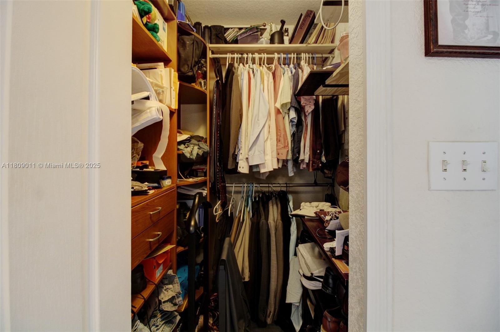 REDLANDS COVE - Residential