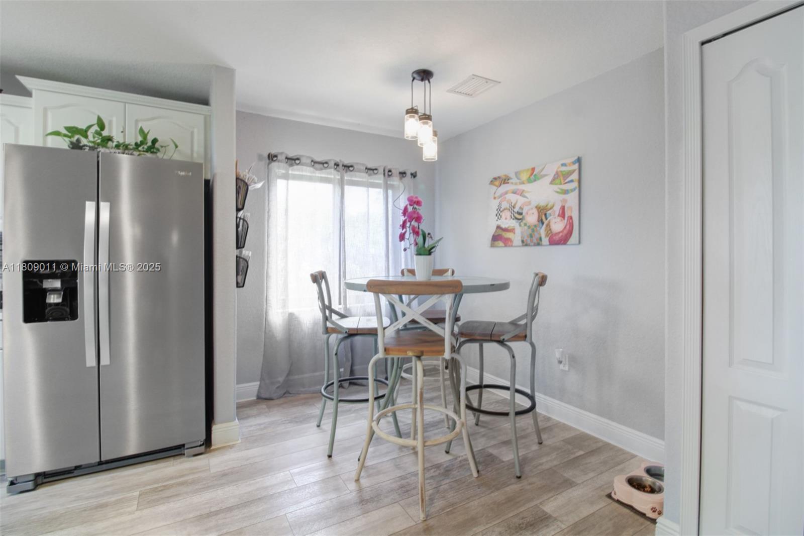 REDLANDS COVE - Residential