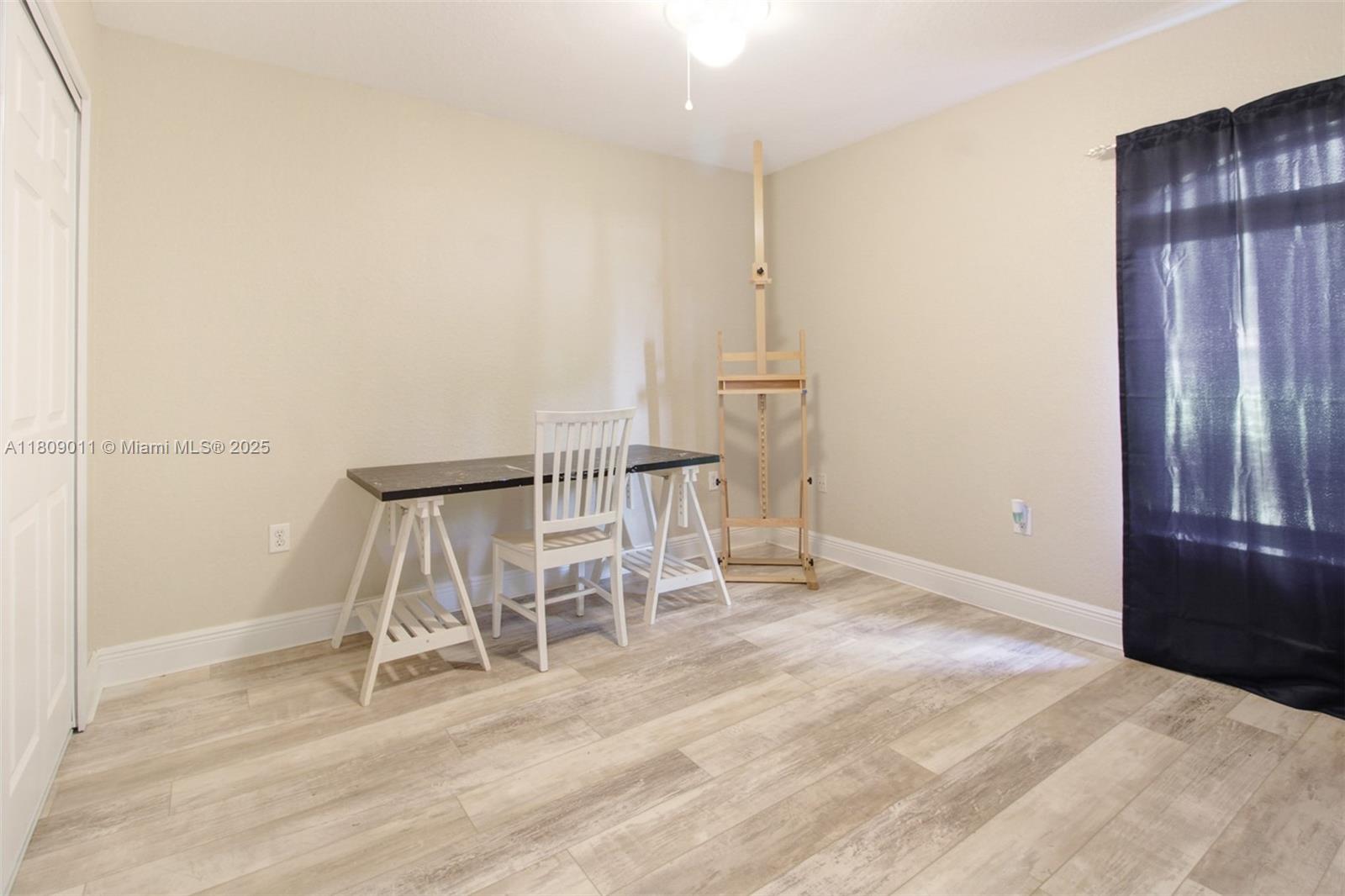 REDLANDS COVE - Residential