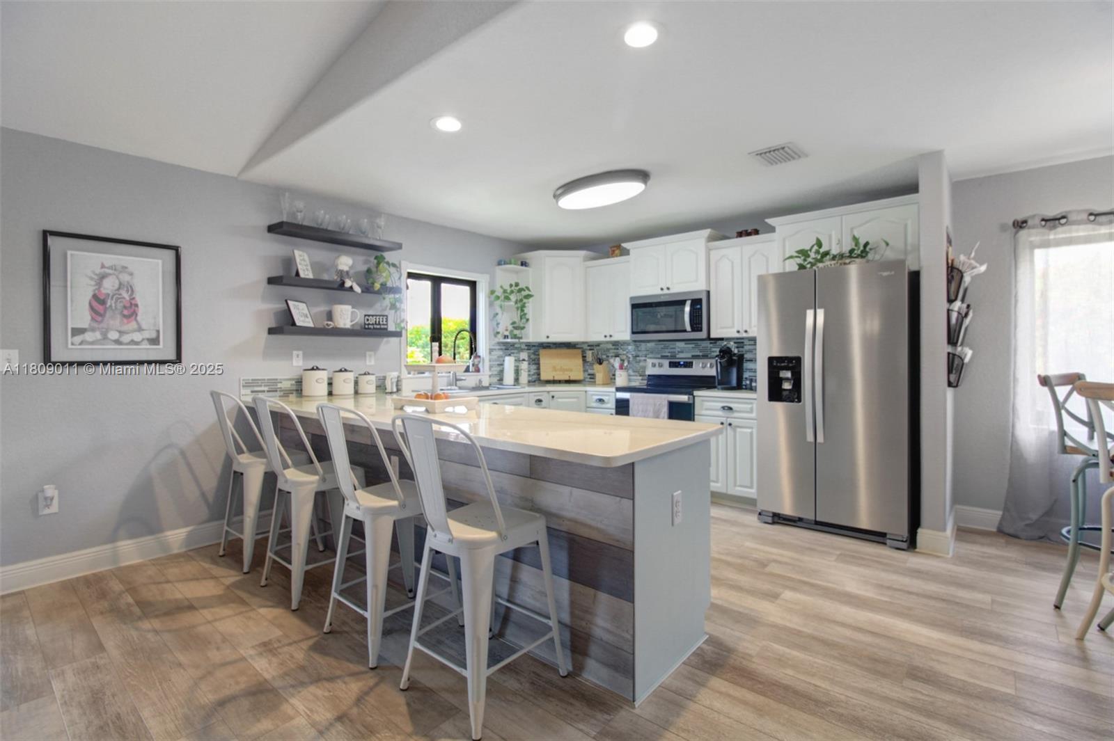 REDLANDS COVE - Residential