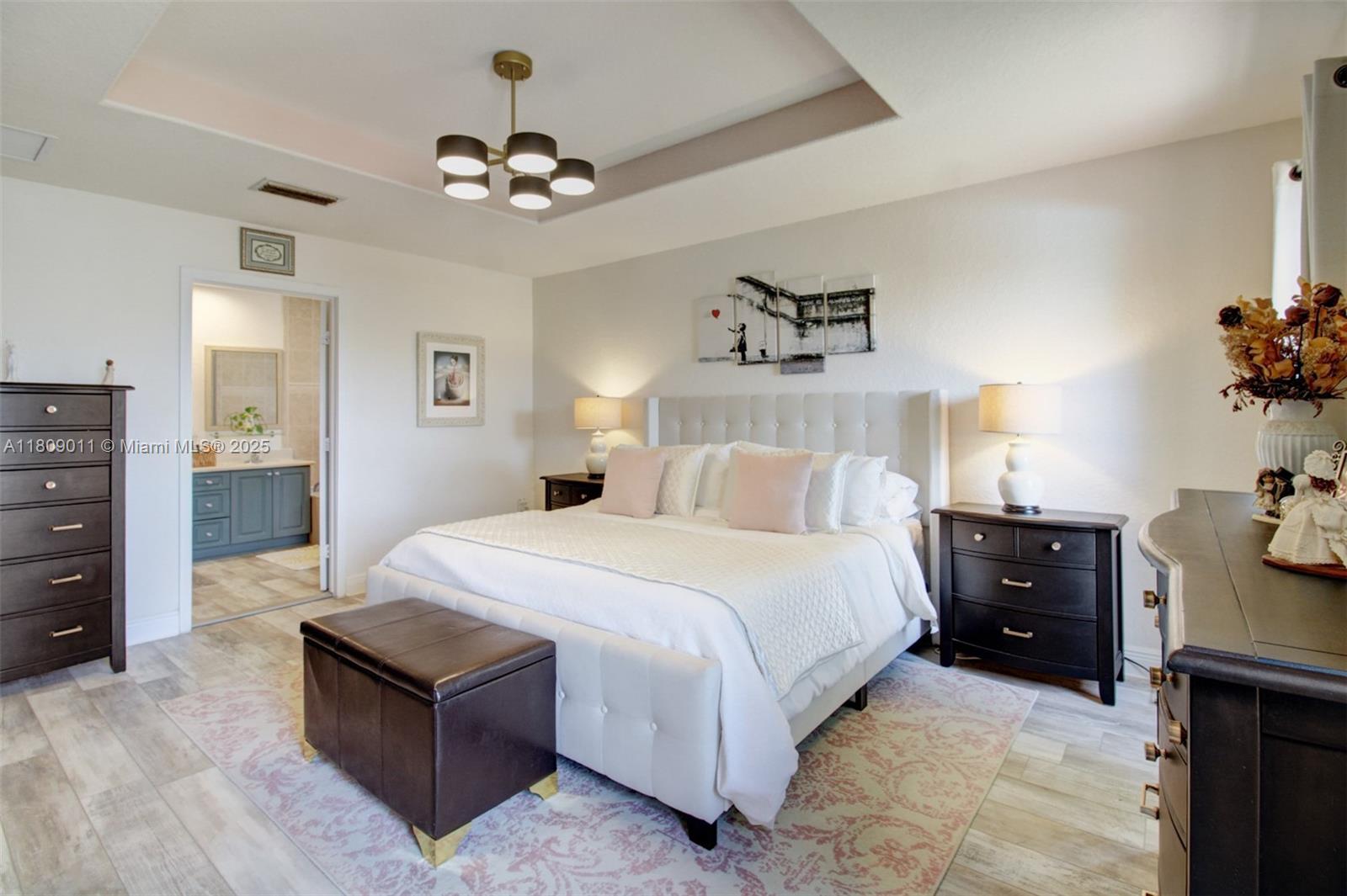 REDLANDS COVE - Residential