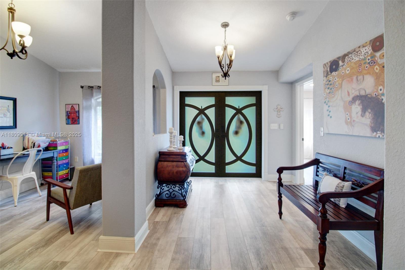 REDLANDS COVE - Residential