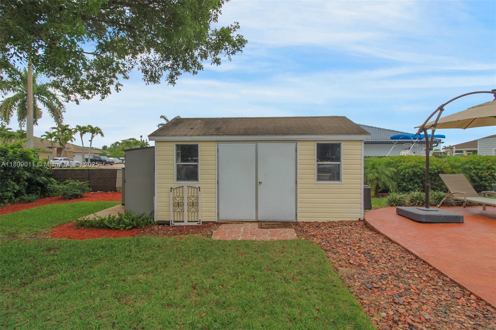 REDLANDS COVE - Residential