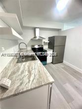 GOLDEN KEY CONDO, THE - Residential Lease