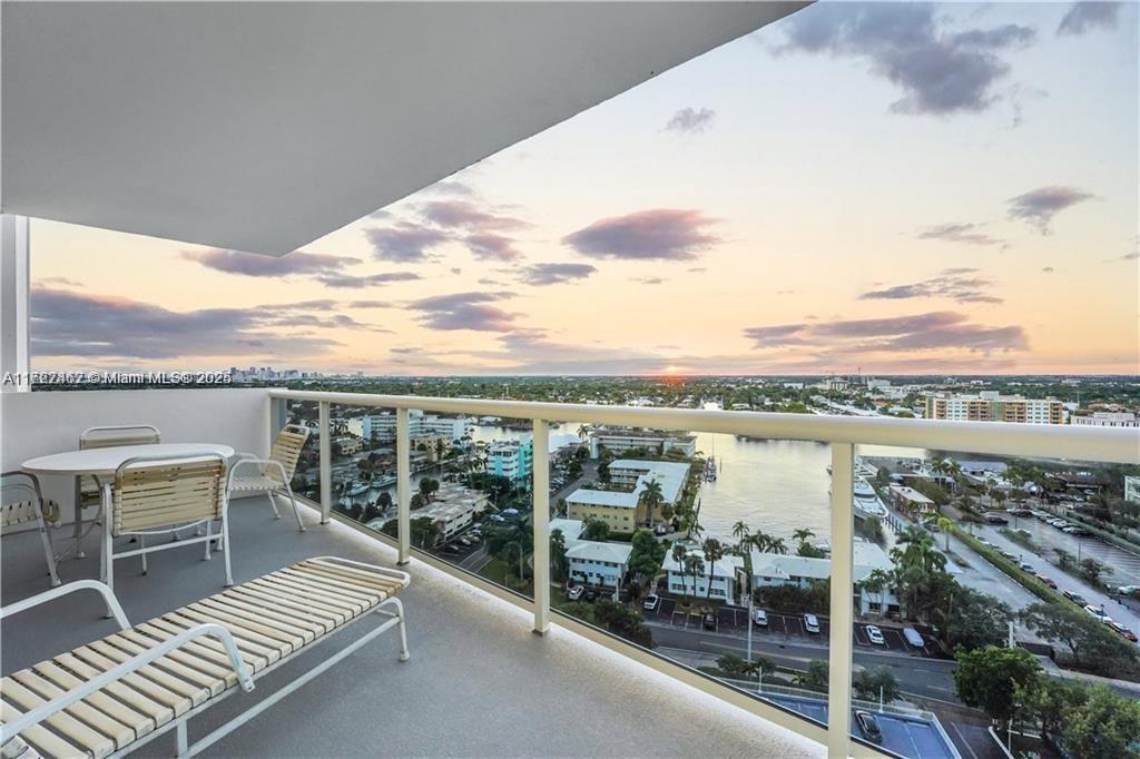2841 N Ocean Blvd 1807, Fort Lauderdale, Broward County, Florida - 2 Bedrooms  
2 Bathrooms - 