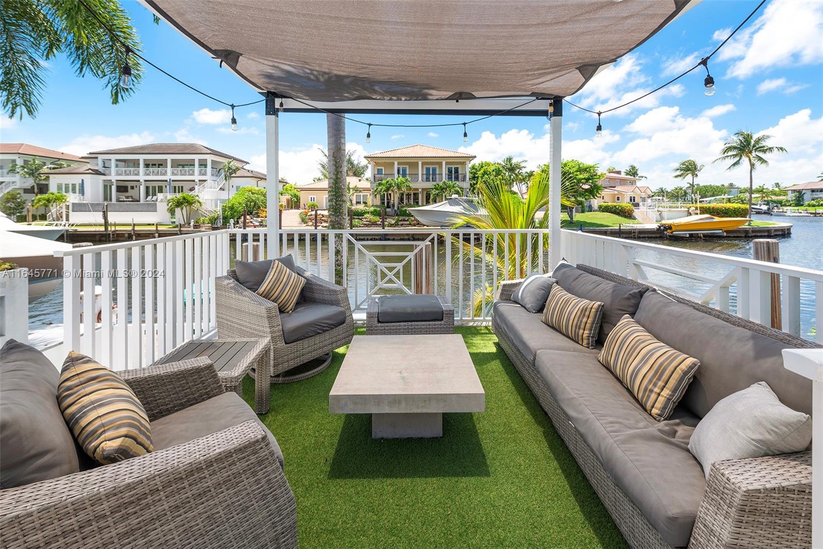 CORAL BAY SEC D - Residential