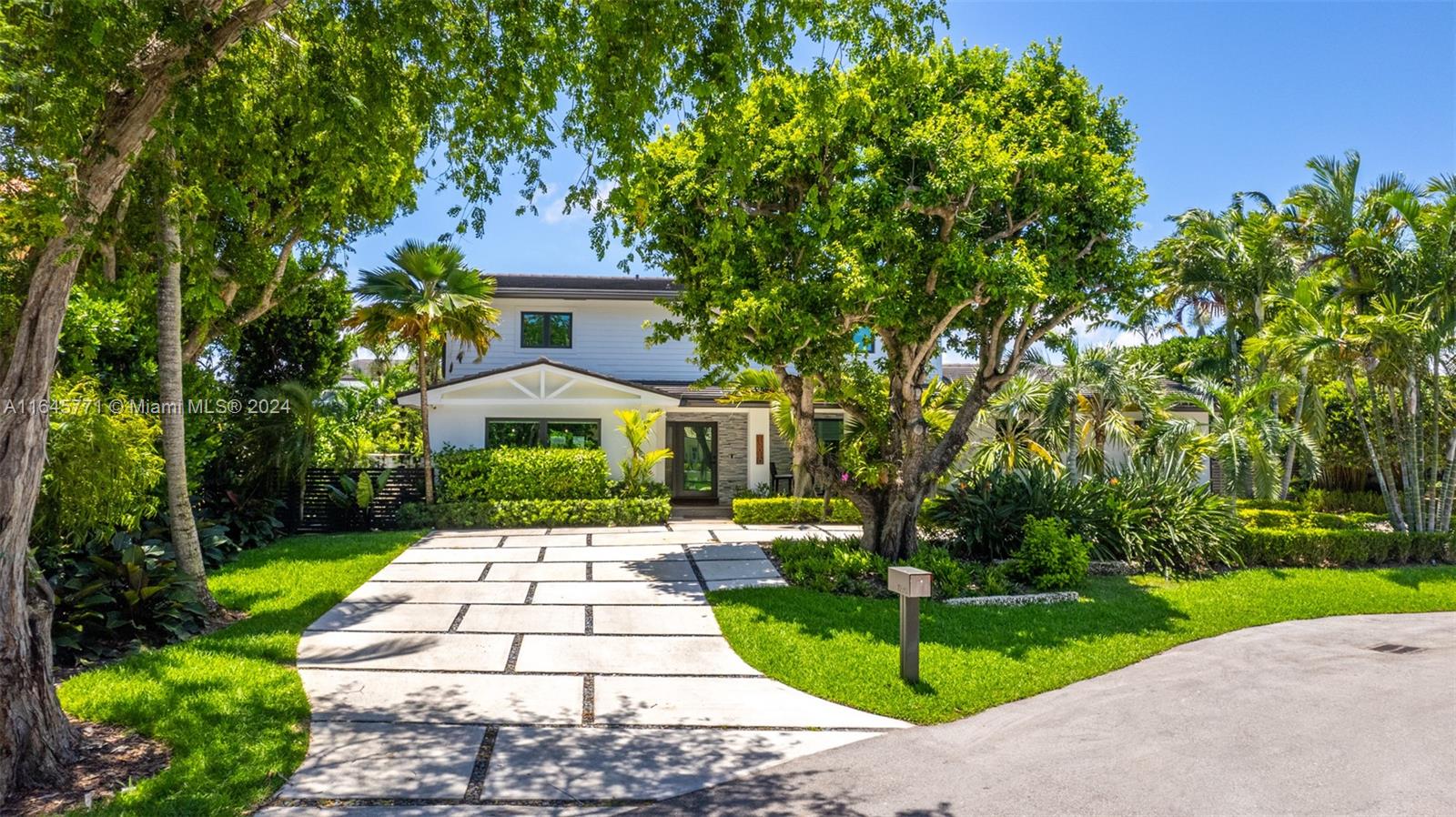 CORAL BAY SEC D - Residential