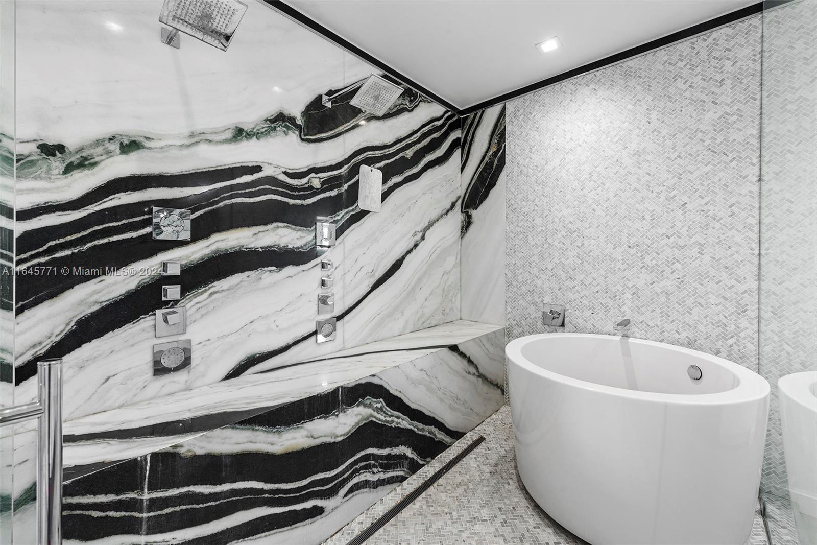 CORAL BAY SEC D - Residential