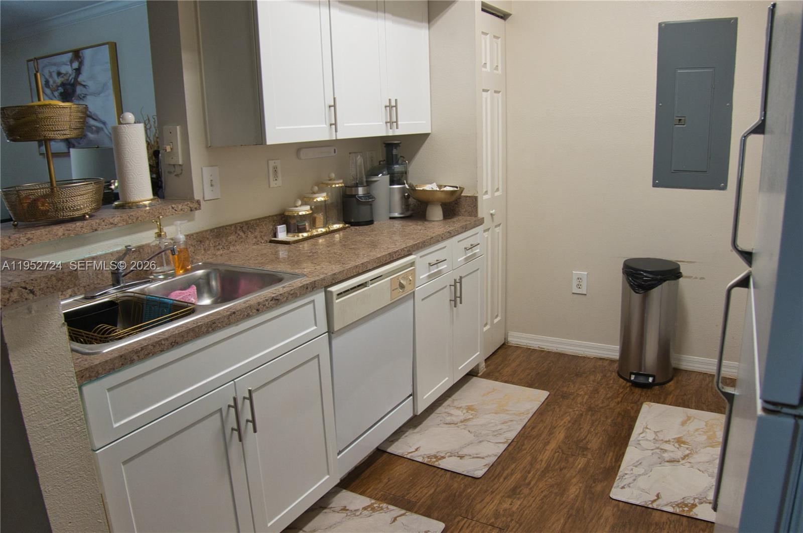 MARQUESA CONDO - Residential