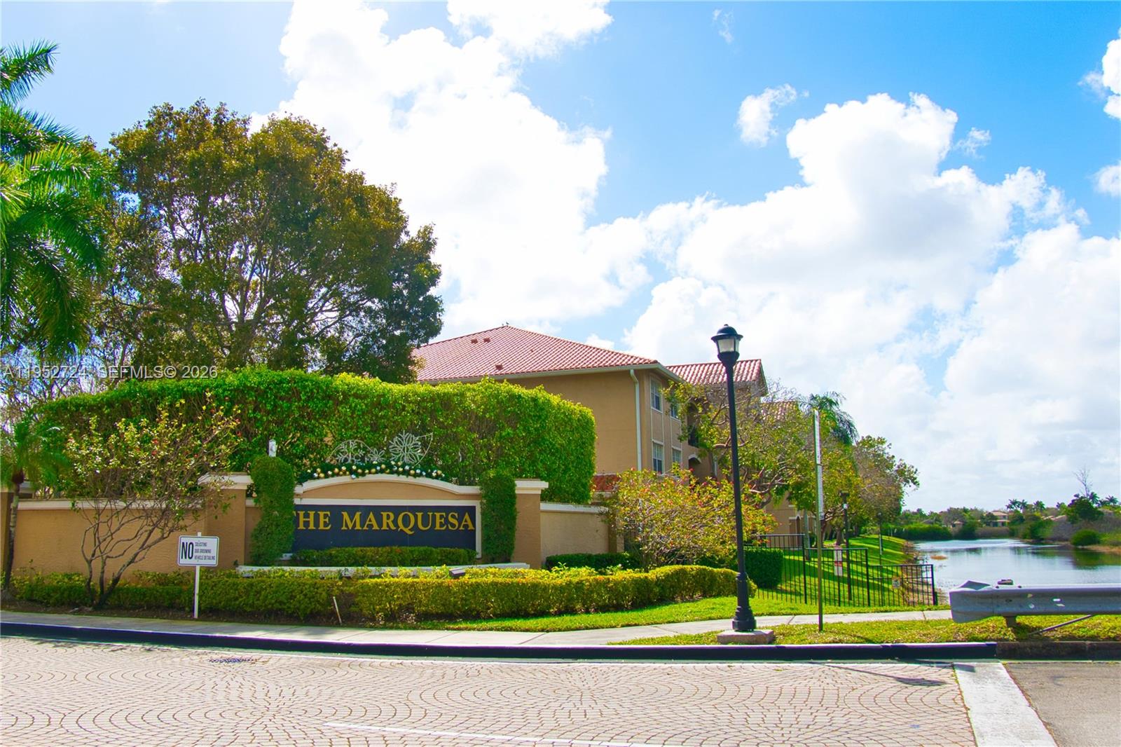 MARQUESA CONDO - Residential