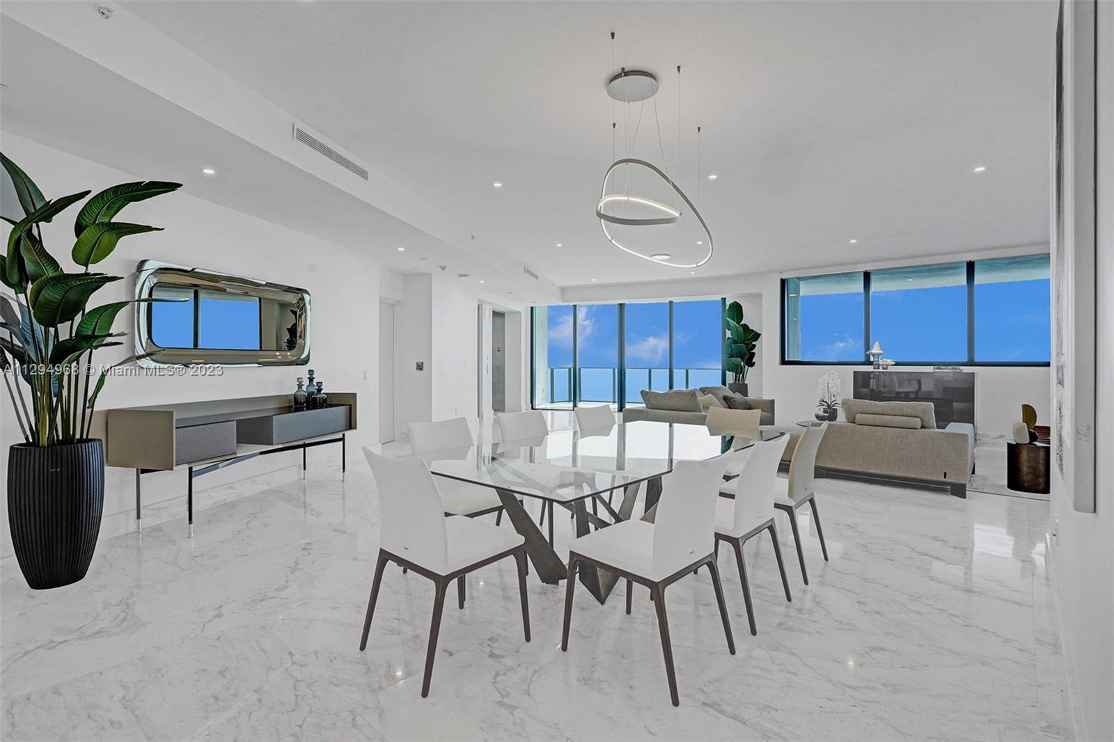 18555 COLLINS AVENUE COND - Residential