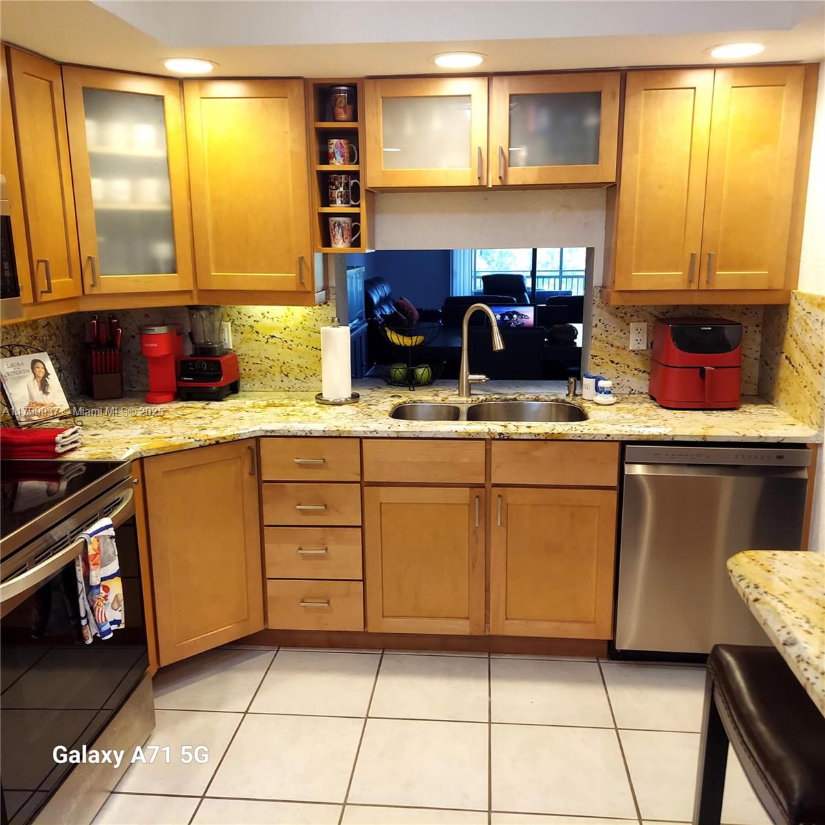 Rental Property at 16171 Blatt Blvd 410, Weston, Broward County, Florida - Bedrooms: 2 
Bathrooms: 2  - $2,450 MO.