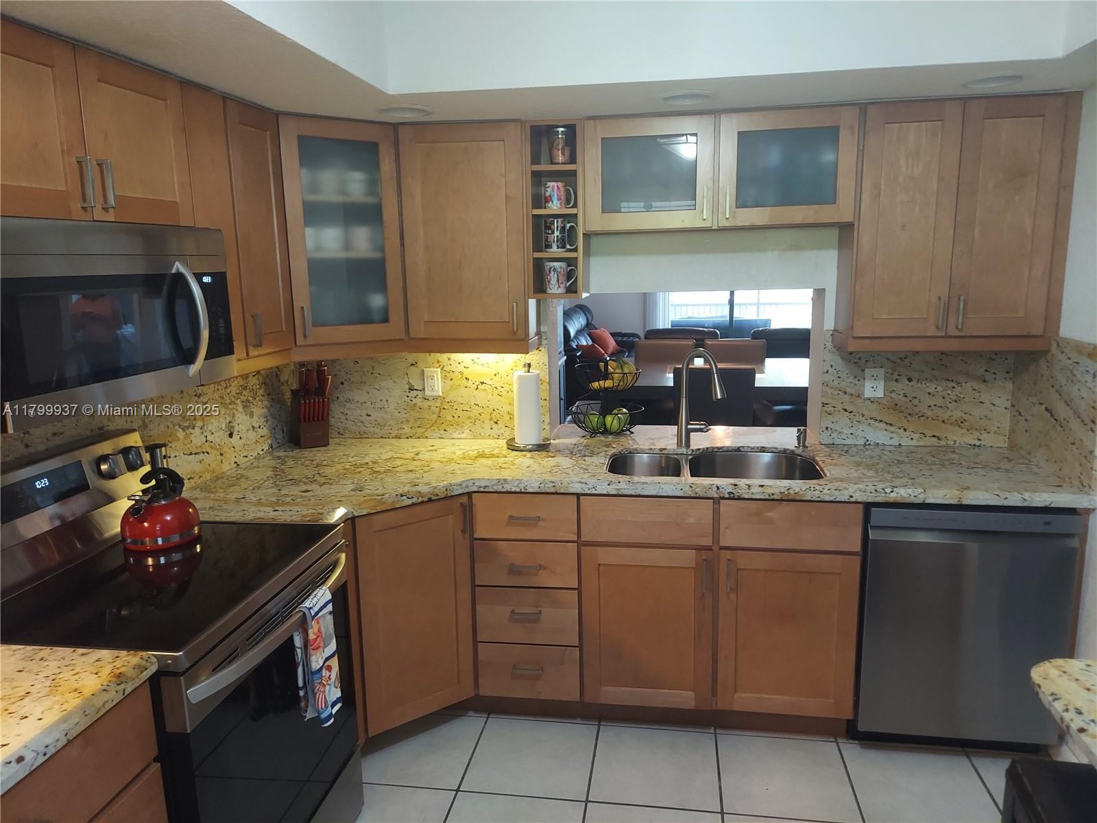 16171 Blatt Blvd 410, Weston, Broward County, Florida - 2 Bedrooms  
2 Bathrooms - 