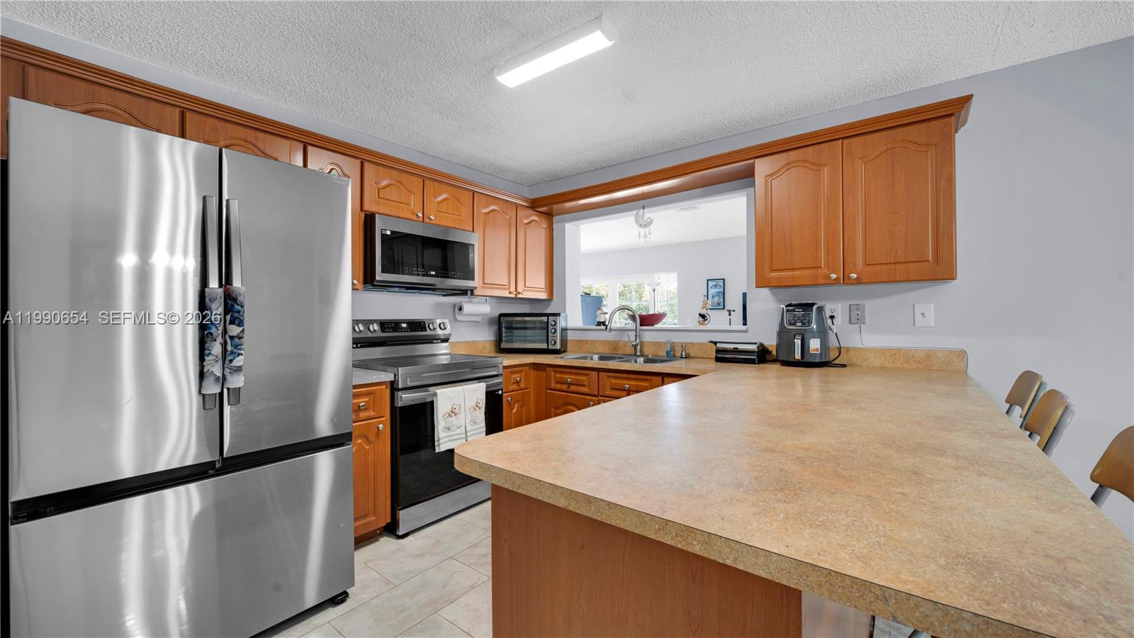 OAKWOOD AT THE HAMMOCKS - Residential