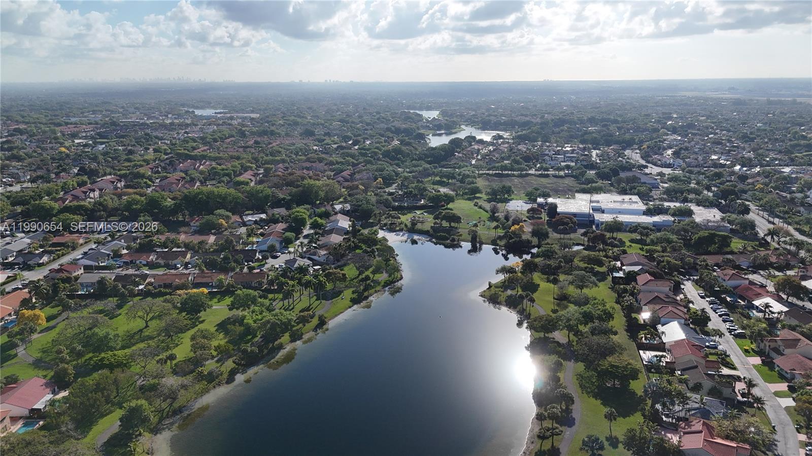 OAKWOOD AT THE HAMMOCKS - Residential
