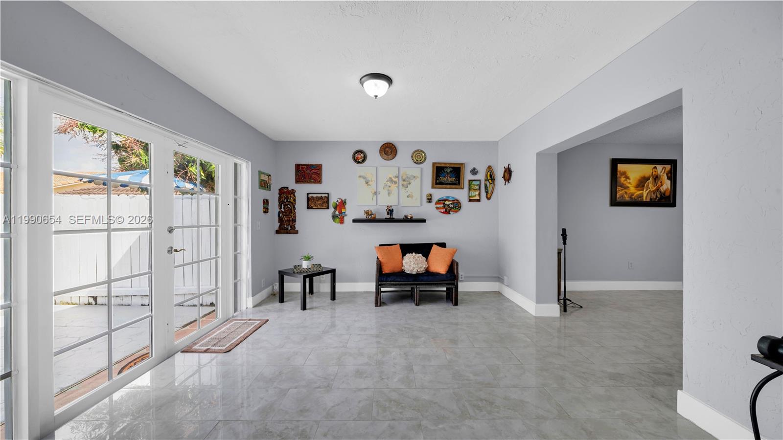 OAKWOOD AT THE HAMMOCKS - Residential