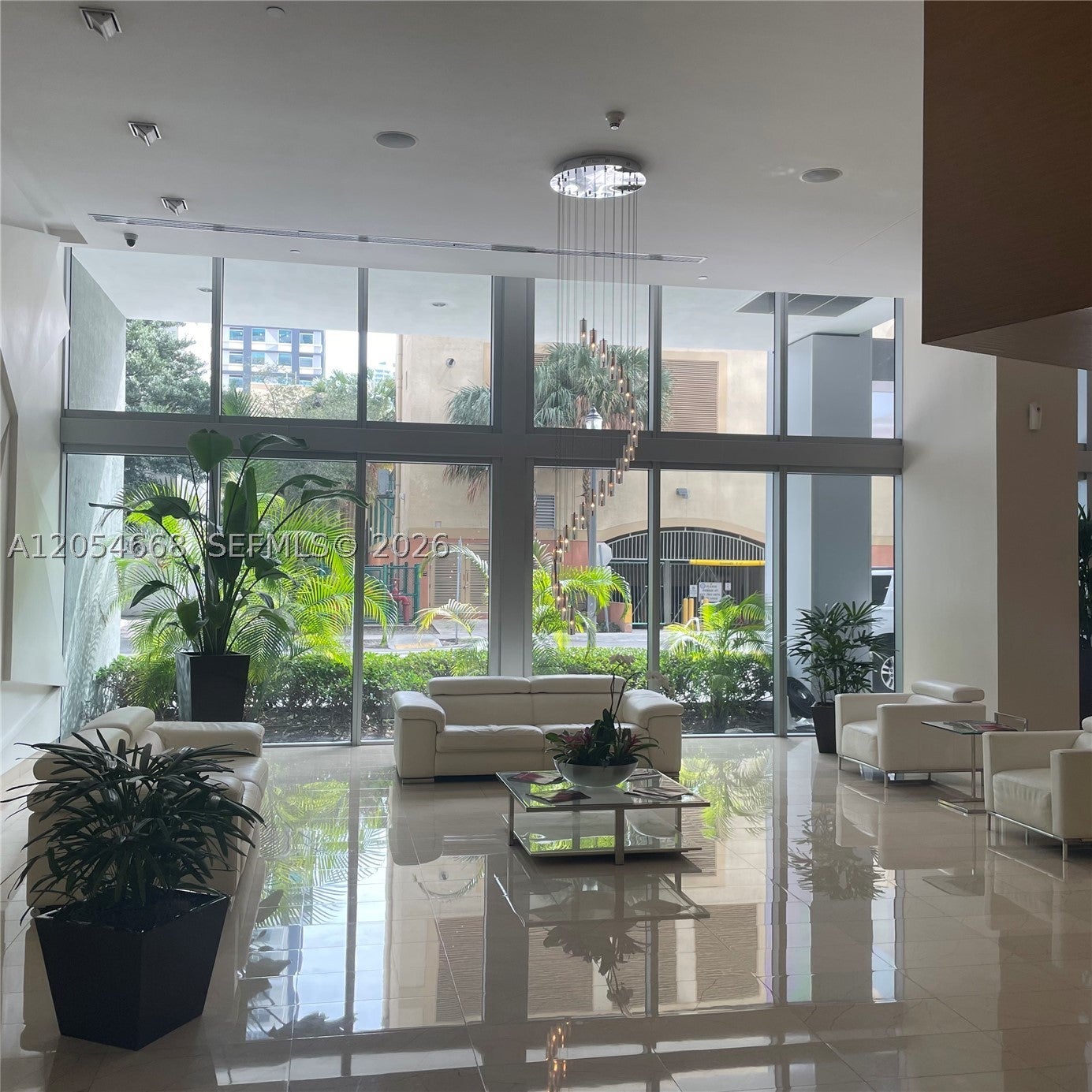 79 SW 12 ST 3011-S