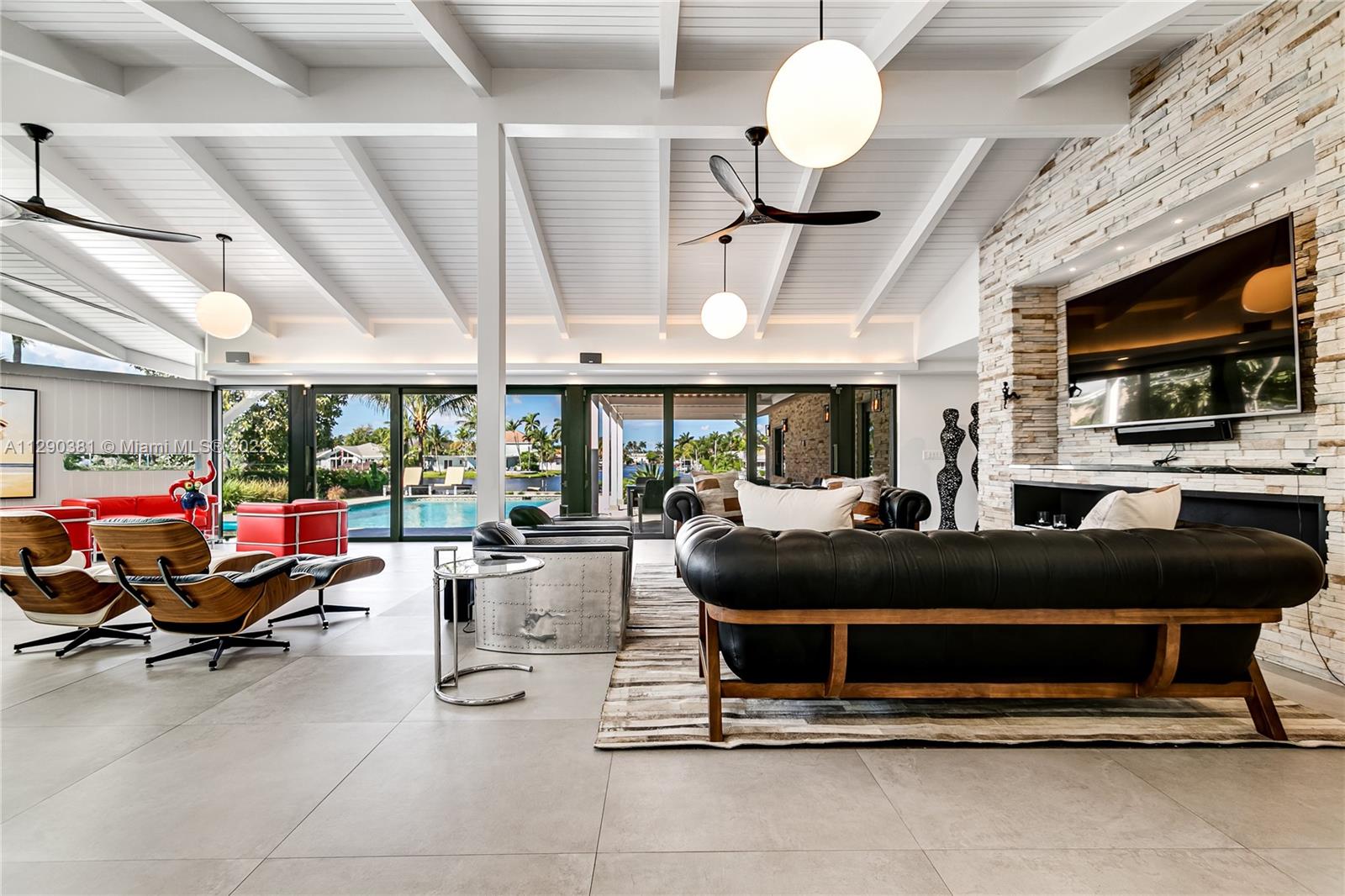 CORAL RIDGE - Residential