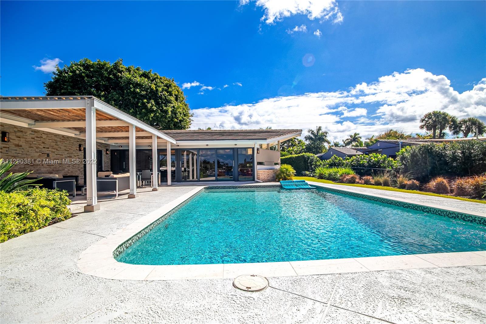 CORAL RIDGE - Residential