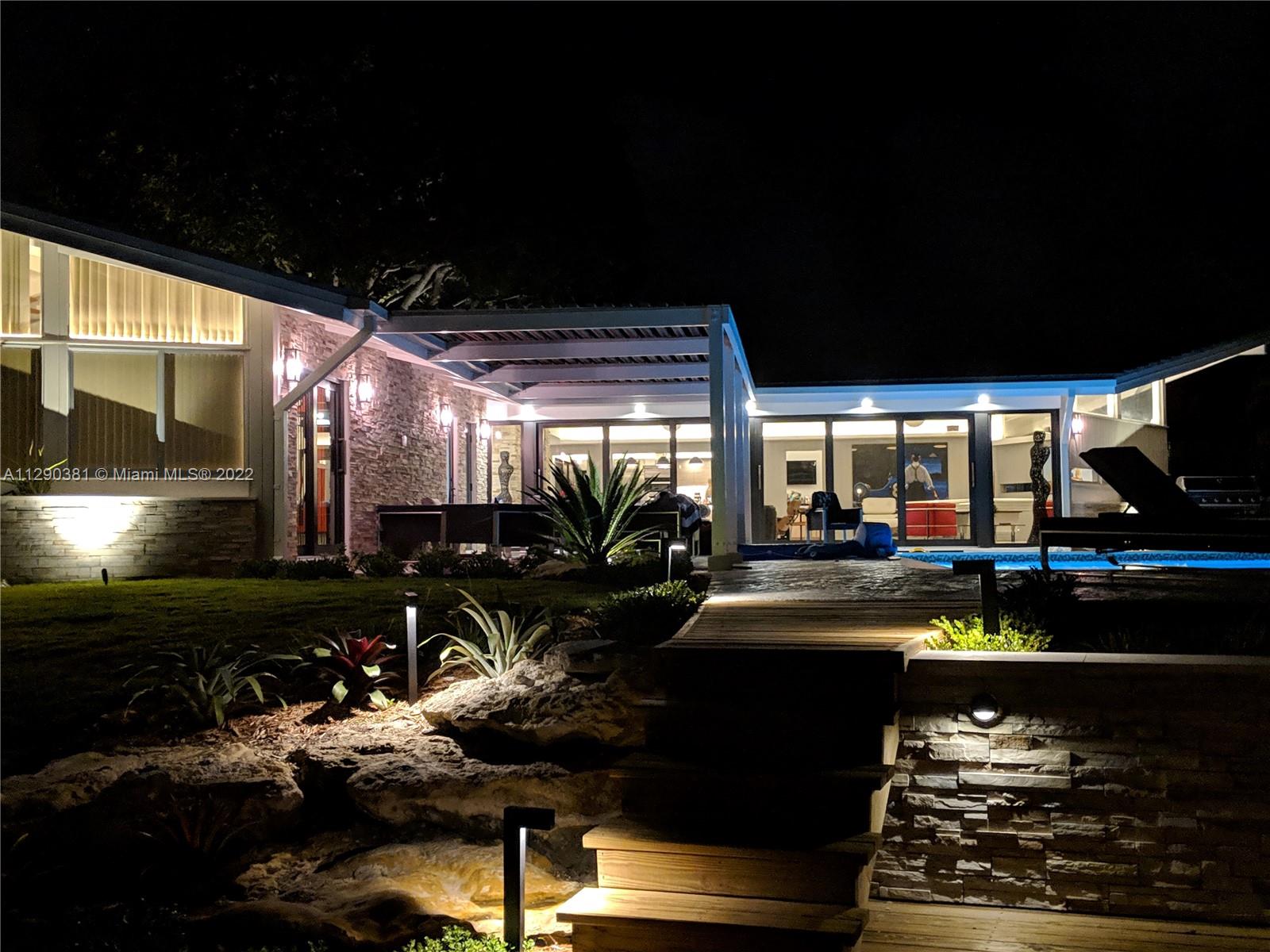 CORAL RIDGE - Residential