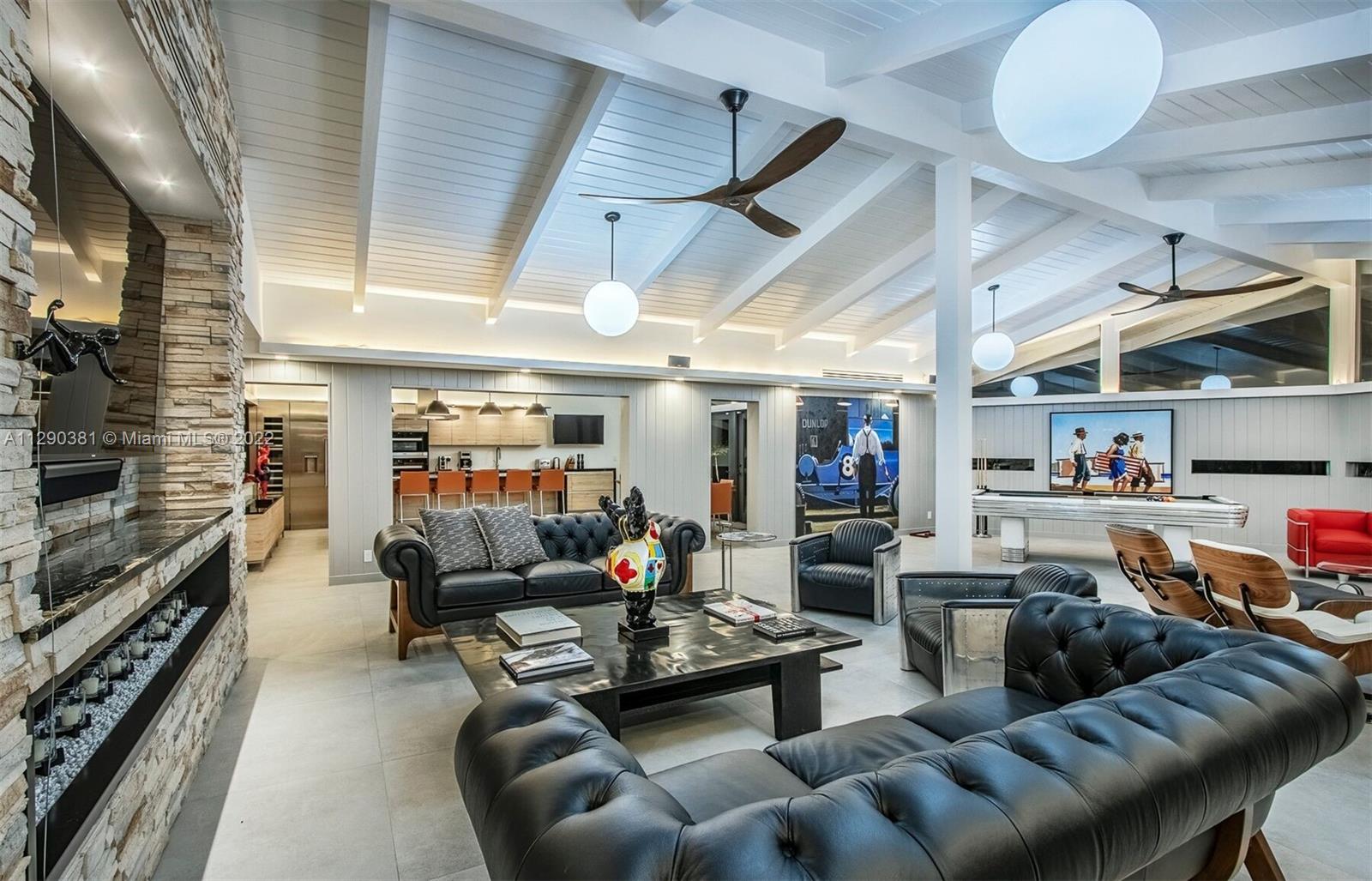 CORAL RIDGE - Residential