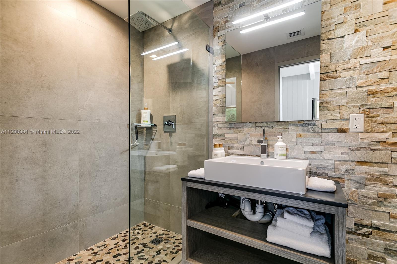 CORAL RIDGE - Residential