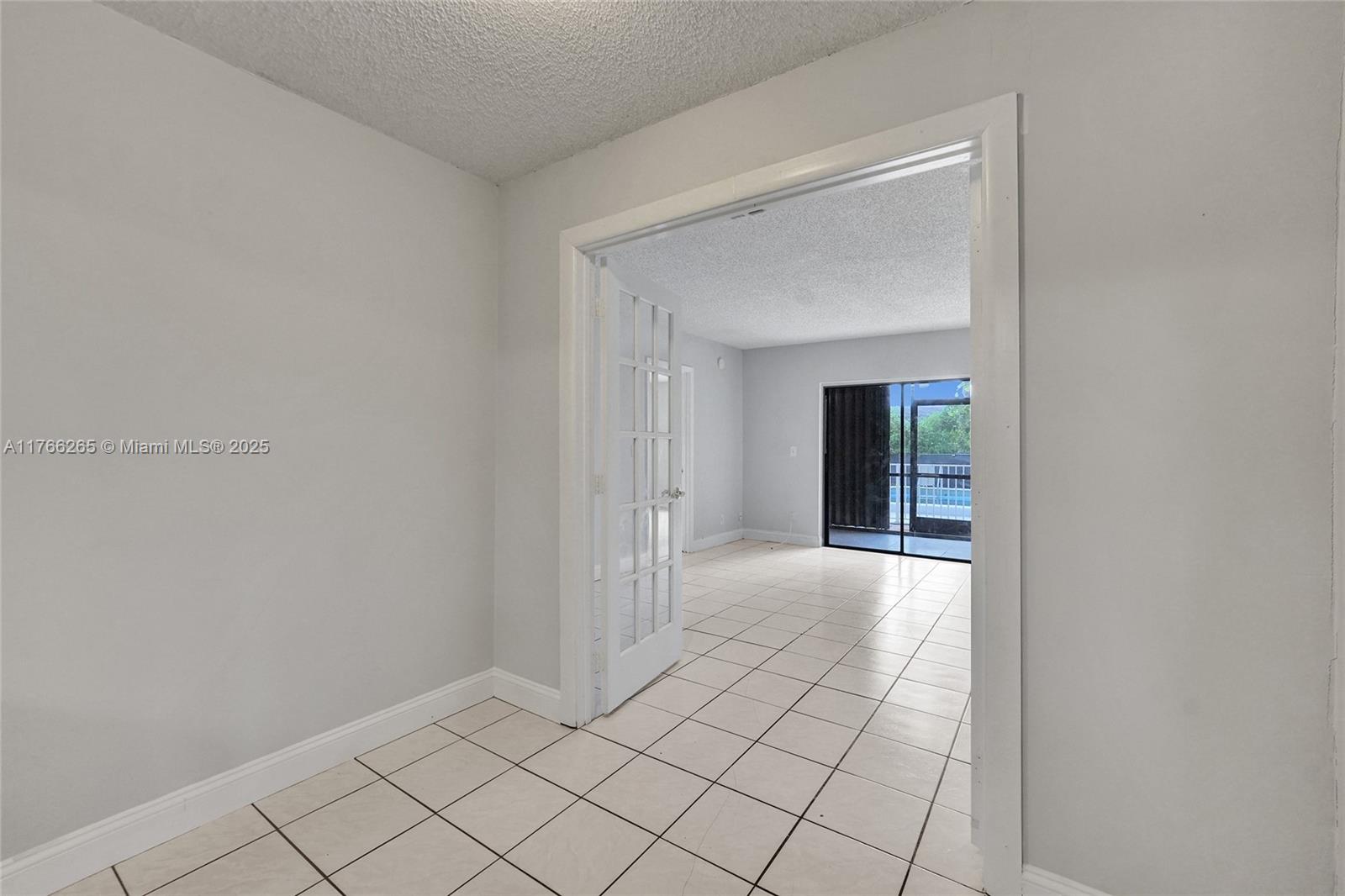 CEDAR BREEZE CONDO - Residential