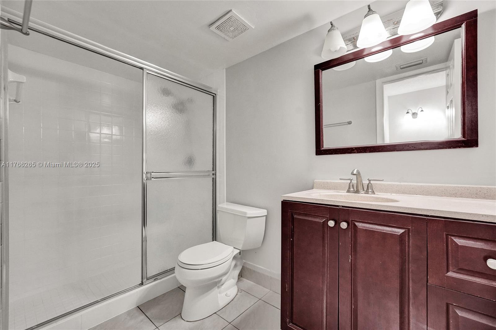 CEDAR BREEZE CONDO - Residential