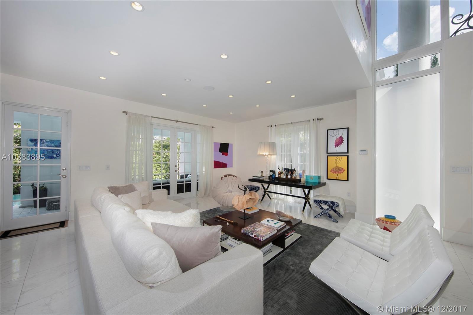 SAN MARINO ISLAND - Residential