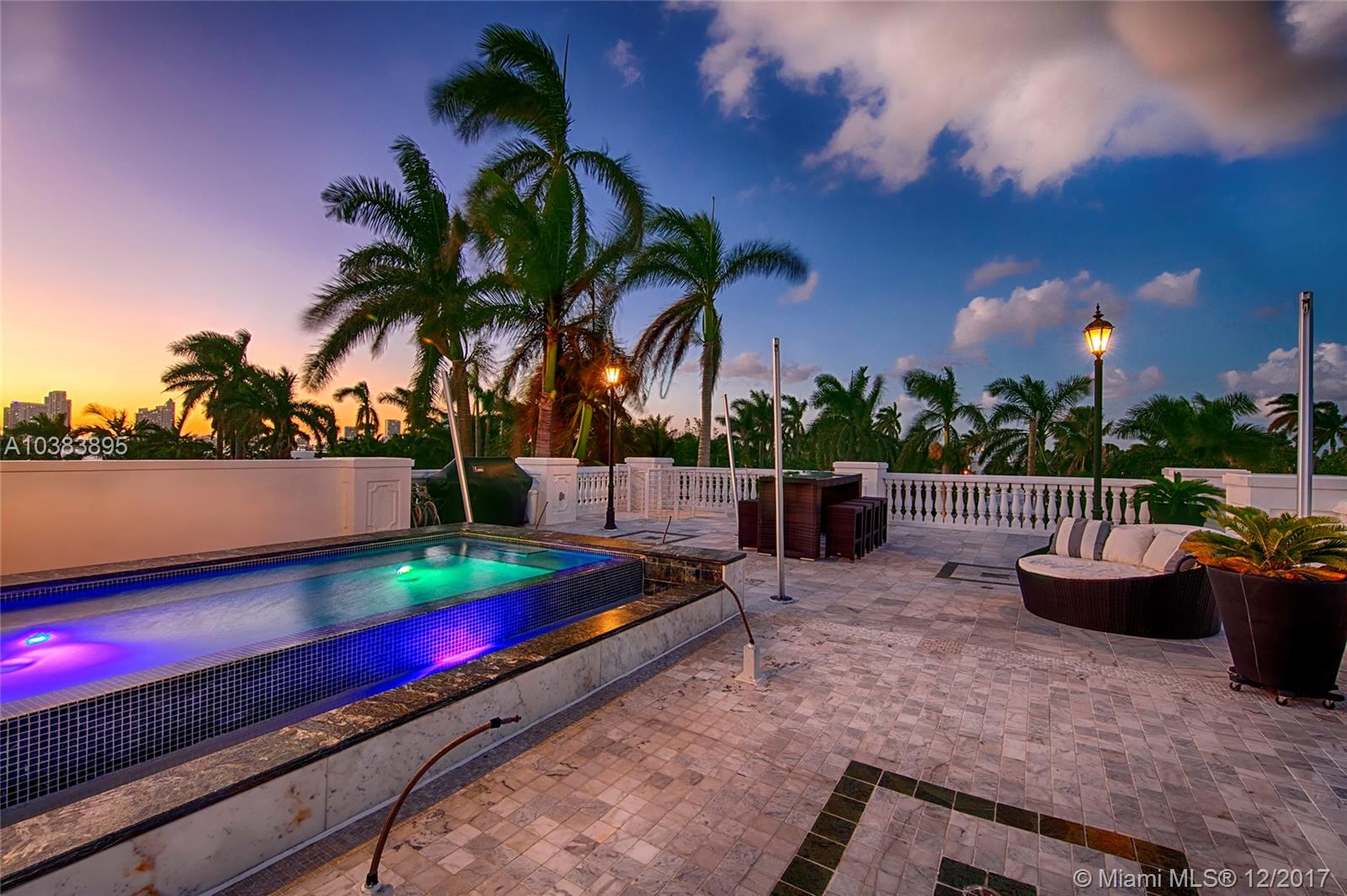 SAN MARINO ISLAND - Residential
