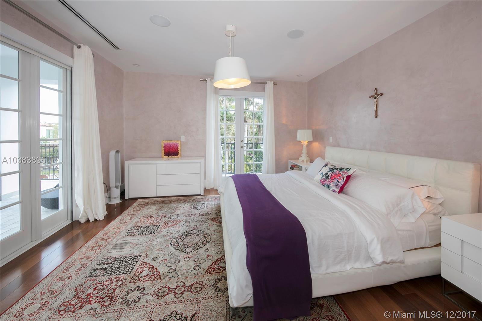 SAN MARINO ISLAND - Residential