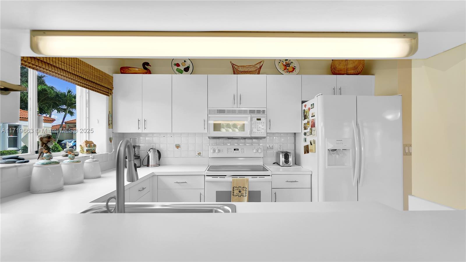 WATERWAYS AT DELRAY PH 3 - Residential Lease