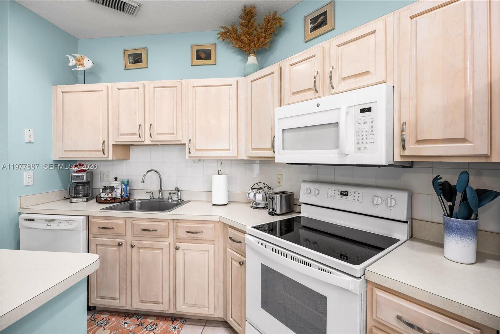 GOLF VILLAS II CONDOMINIU - Residential