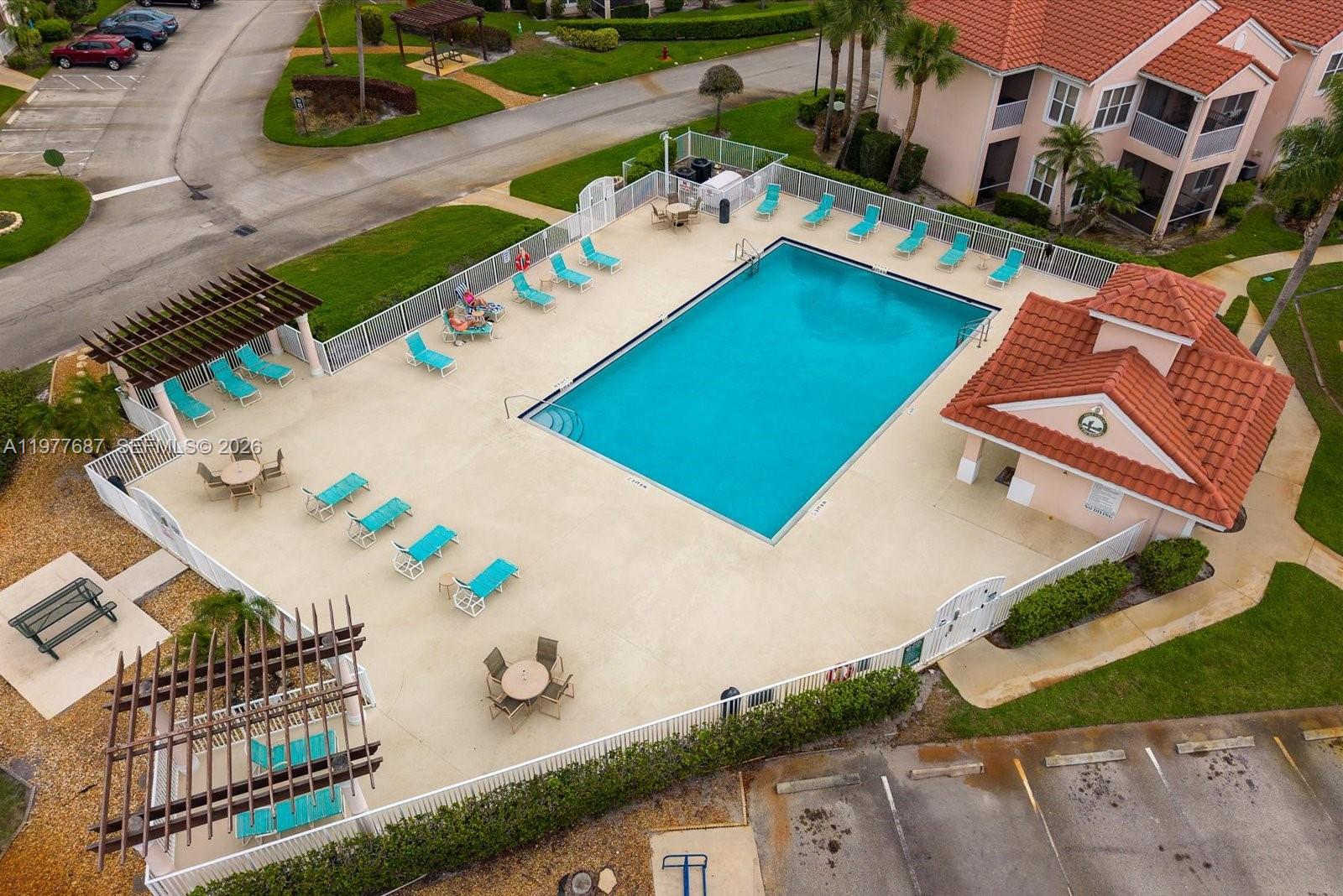 GOLF VILLAS II CONDOMINIU - Residential