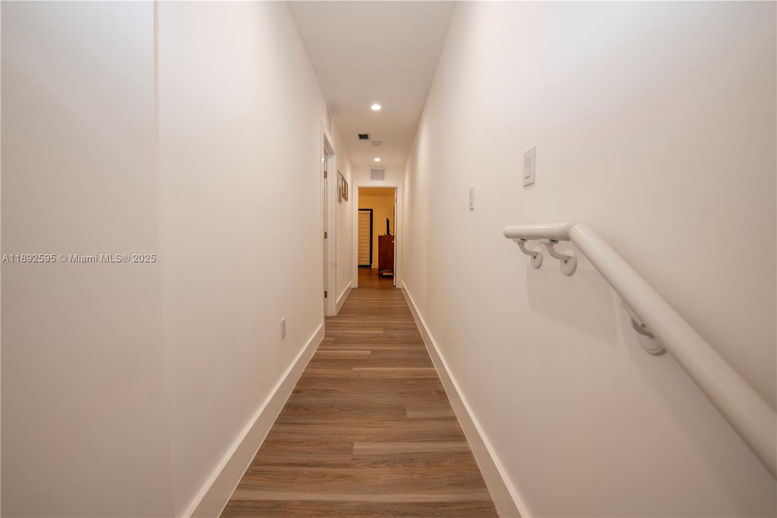 CORAL WAY PARK SEC B - Residential