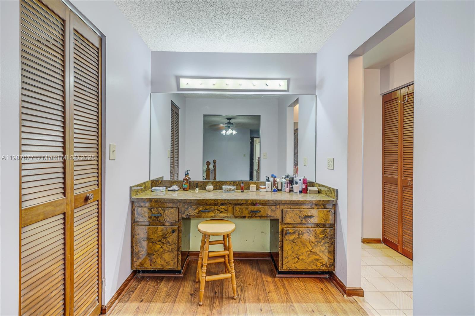 CYPRESS RUN - Residential