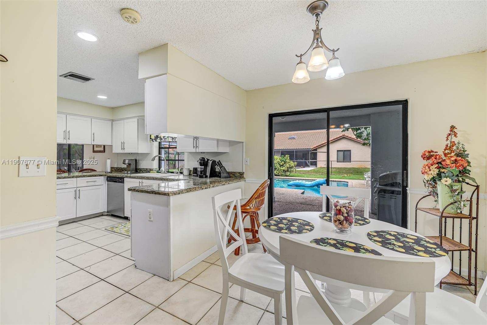 CYPRESS RUN - Residential