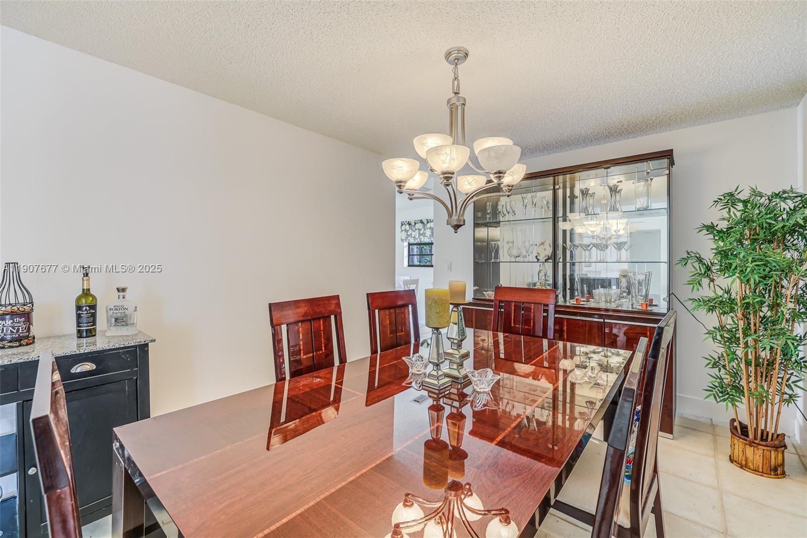 CYPRESS RUN - Residential