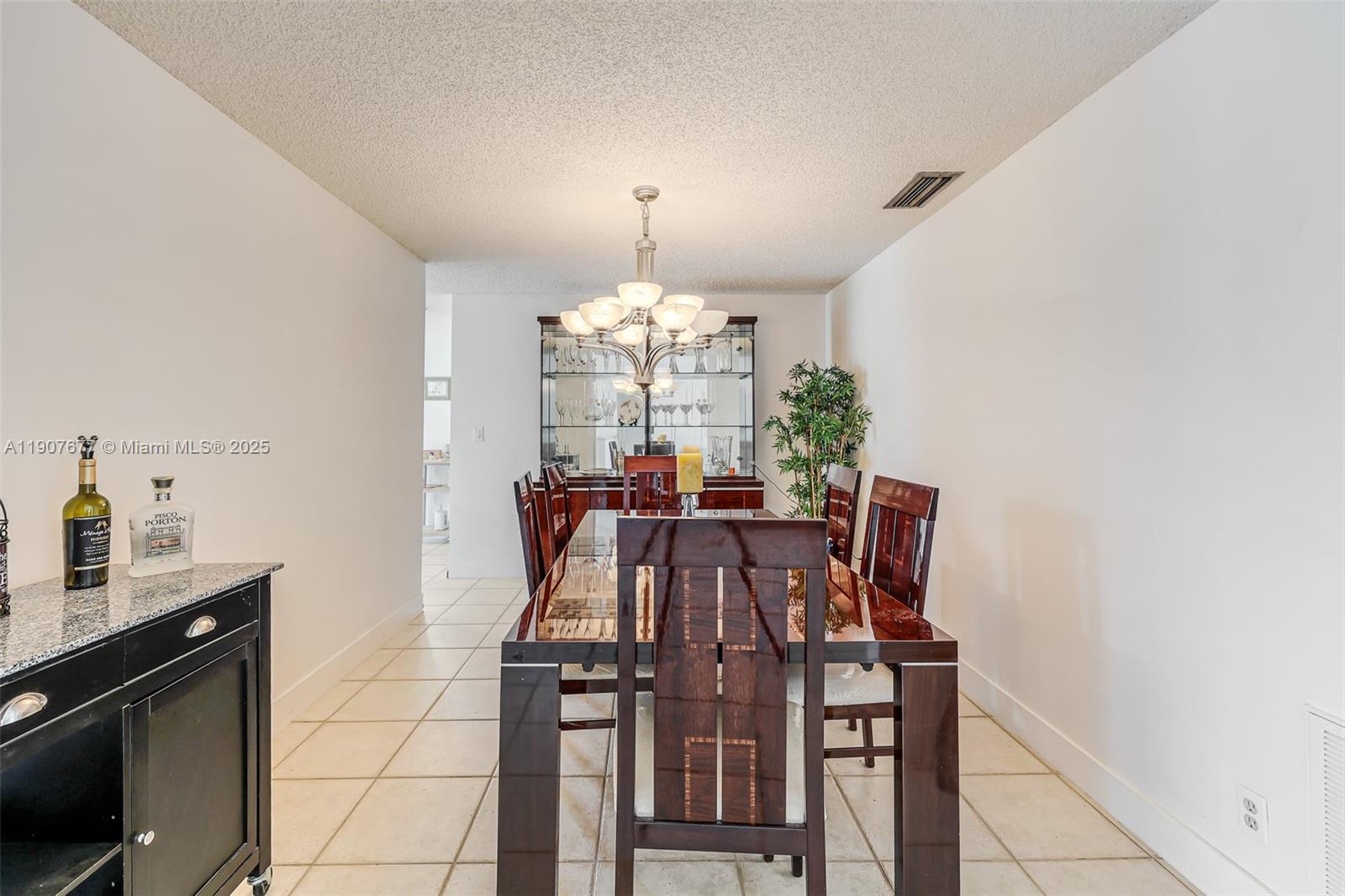 CYPRESS RUN - Residential