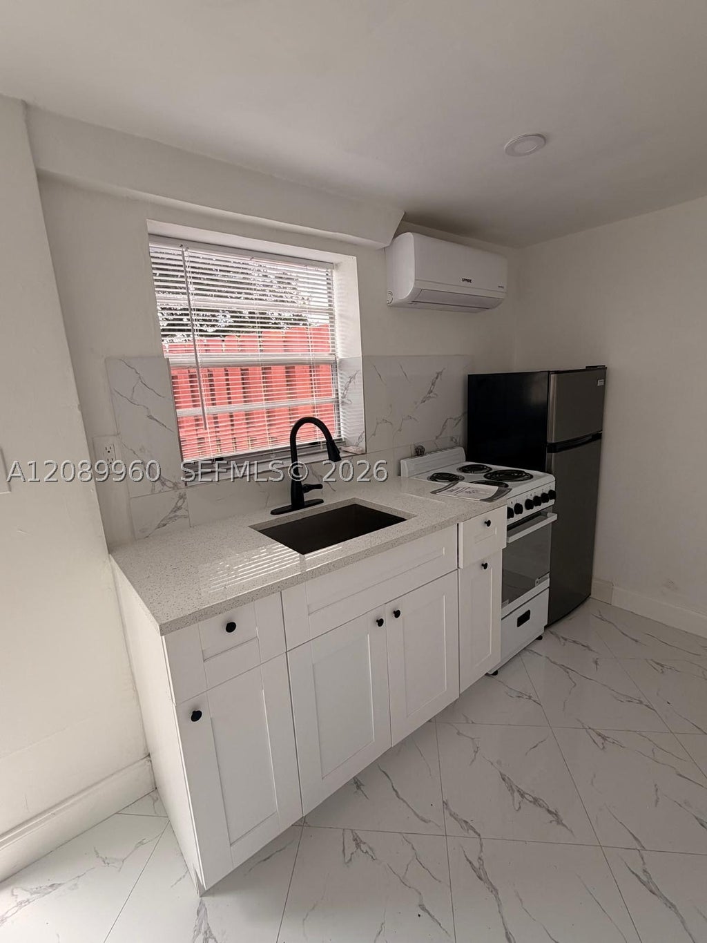 Photo of 5800 Hope St, Hollywood, FL 33021 (MLS # A12089960)