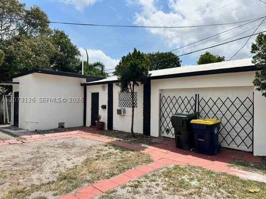 42 SE 10TH TER # 3, DANIA BEACH, FL 33004 - Image 964801d6bbdd8468a6741cf637e251f5/825132113