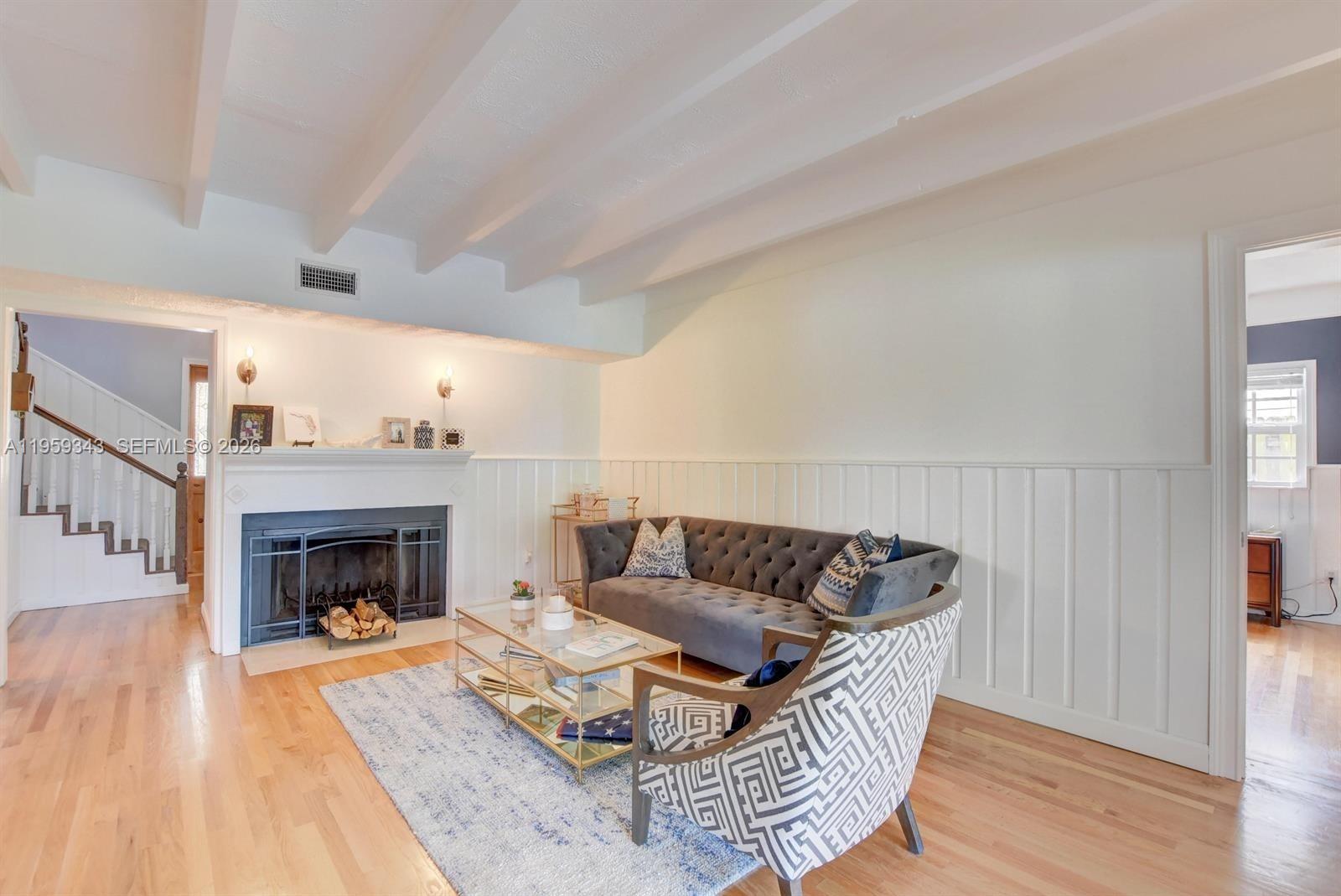 PALM BEACH FARMS CO 10 - Residential