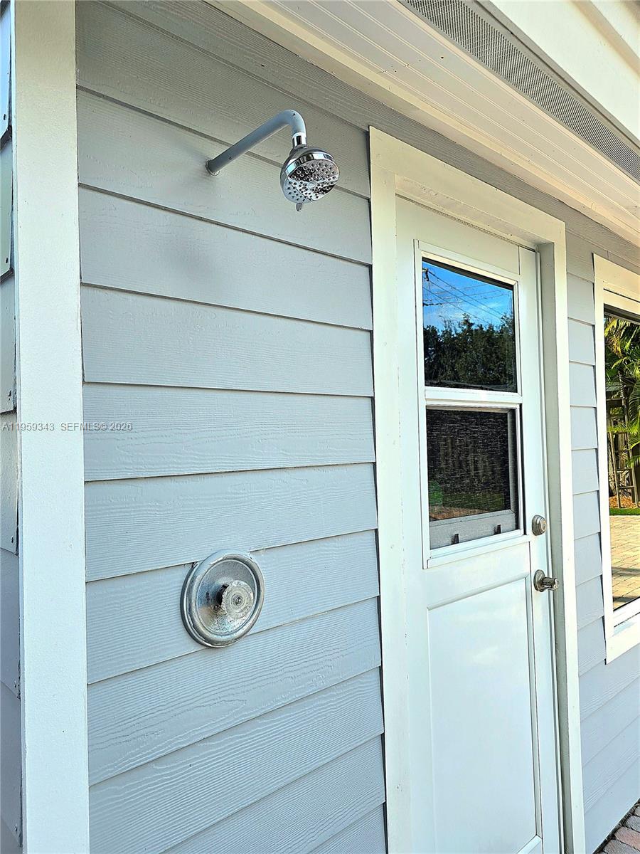 PALM BEACH FARMS CO 10 - Residential