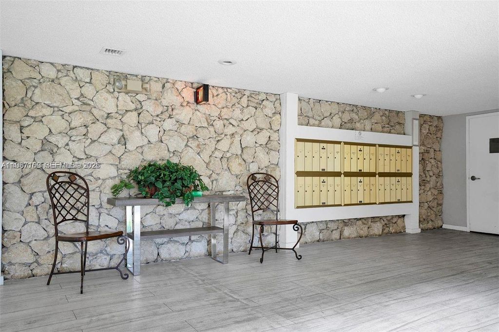 Photo of 230 Lakeview Dr #107, Weston, FL 33326 (MLS # A11967169)